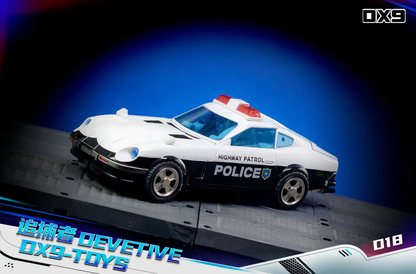 DX9 Toys D18 Devetive Prowl police car action figure with red lights, Highway Patrol