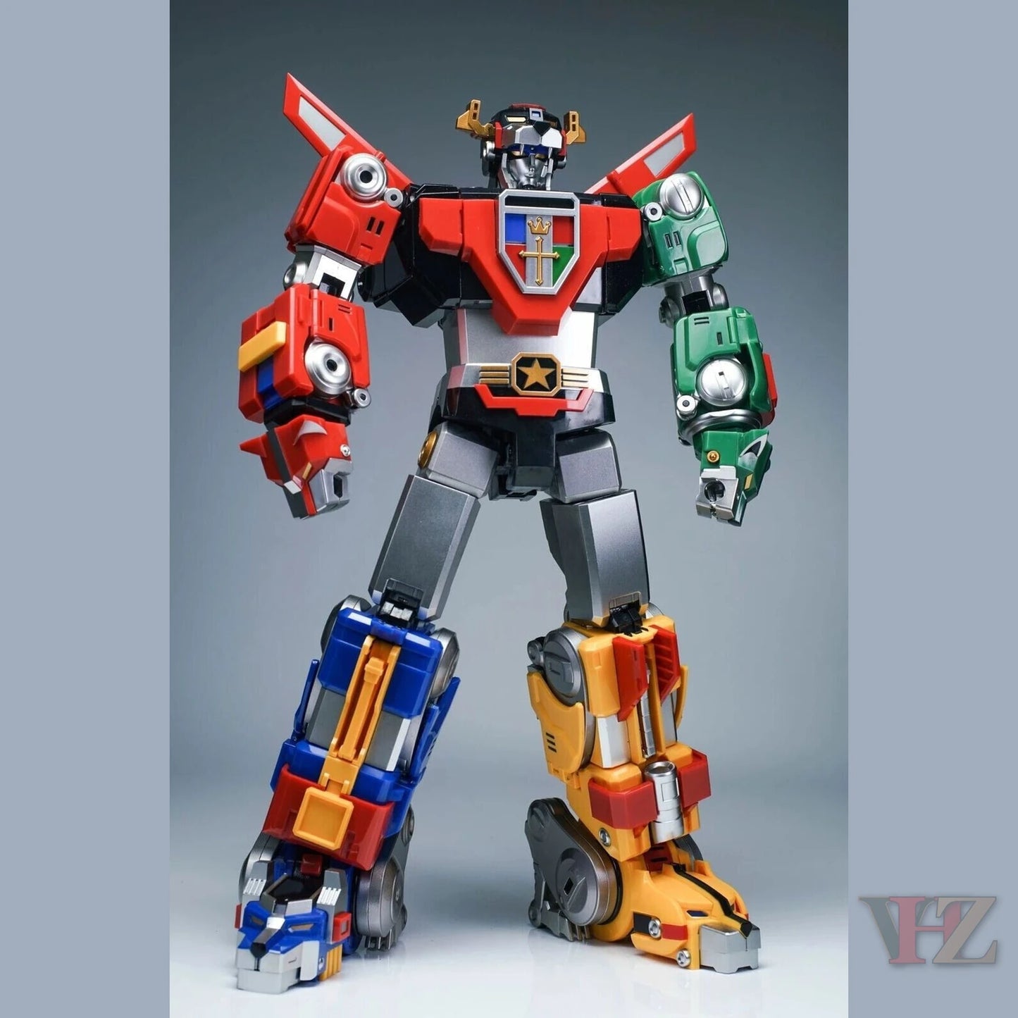 Metal Club 38cm Voltron action figure reissue with colorful plastic parts