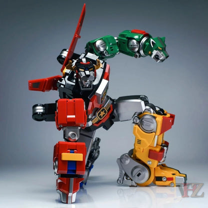 Metal Club Voltron action figure with attached green lion figure and red sword