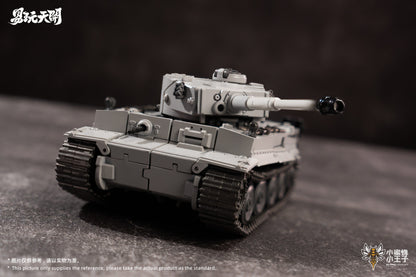 Gray tank model with detailed tracks and cannon - Titan Panzer VI Megatronv metal souls model from Vilo Hobby Zone